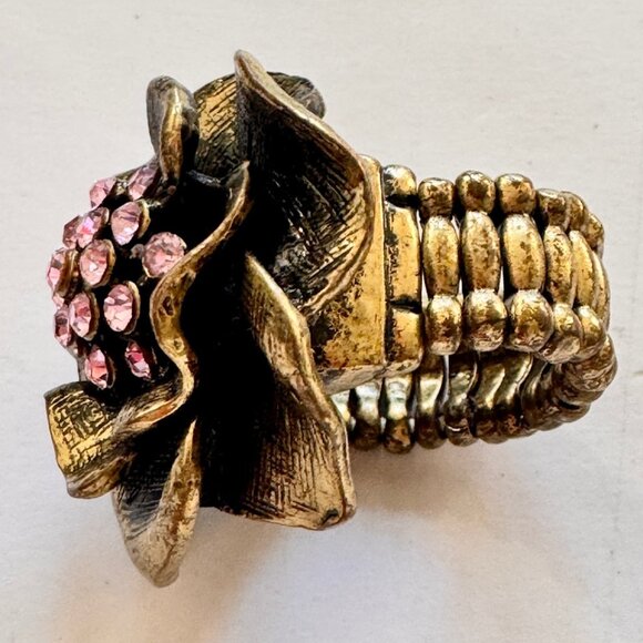 Pastel Goth Style Ring - Picture 2 of 2